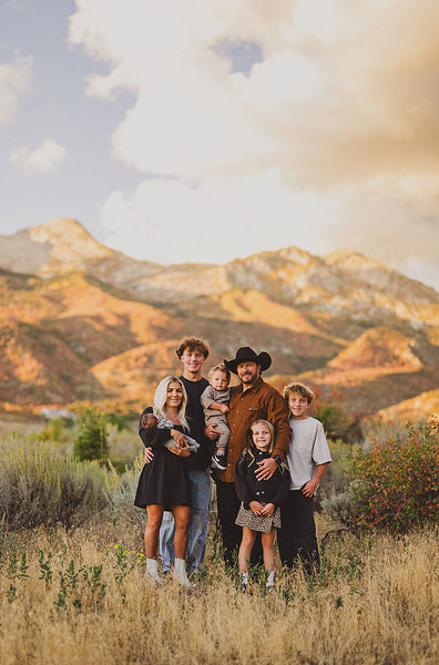 FAMILY MINI SESSIONS!