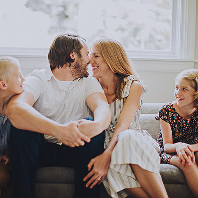 SP Essentials Live Family Posing Guide Online Training for Photographers